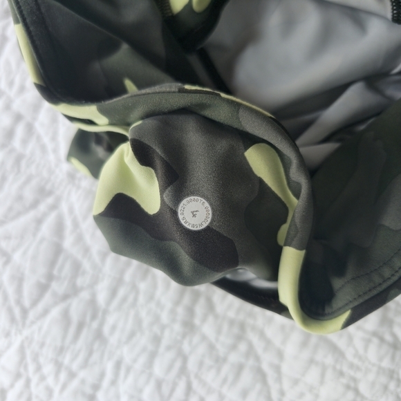 Lululemon Fast And Free High Rise Crop 23" Legging Run - H ritage 365 Camo - Picture 9 of 14